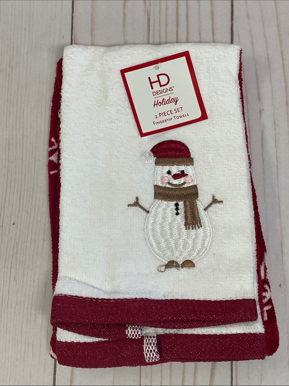 Christmas Red White Snowman Winter Set 2 Fingertip Towels Small Finger Tip NEW
